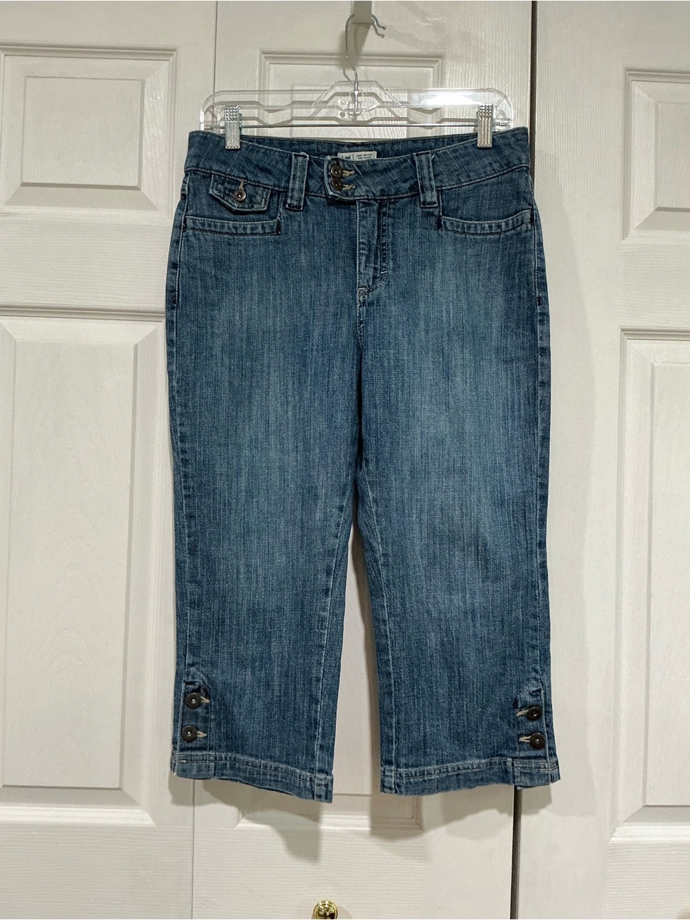 💙 Lee Just Below The Waist Cropped Blue Denim Jeans - 6/28 (01650)